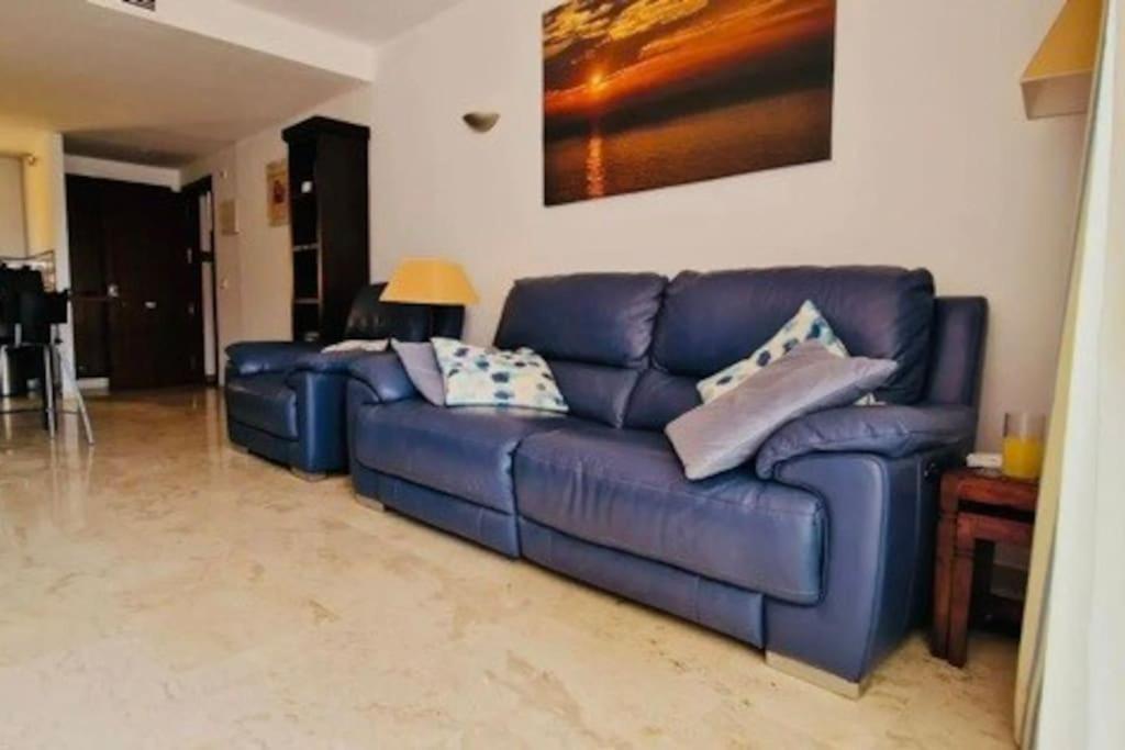 Cc8 Ii By Zanis Apartment *